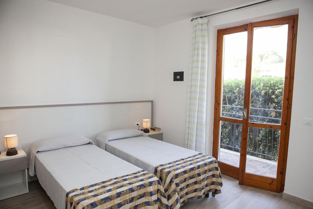 Hotel Thomas Marina di Campo Dış mekan fotoğraf